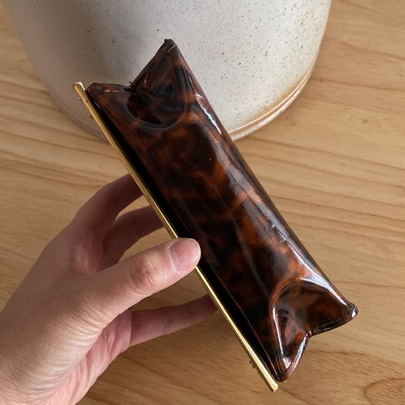 Tory Burch Leopard Print Sunglass Case - Picture 4 of 6